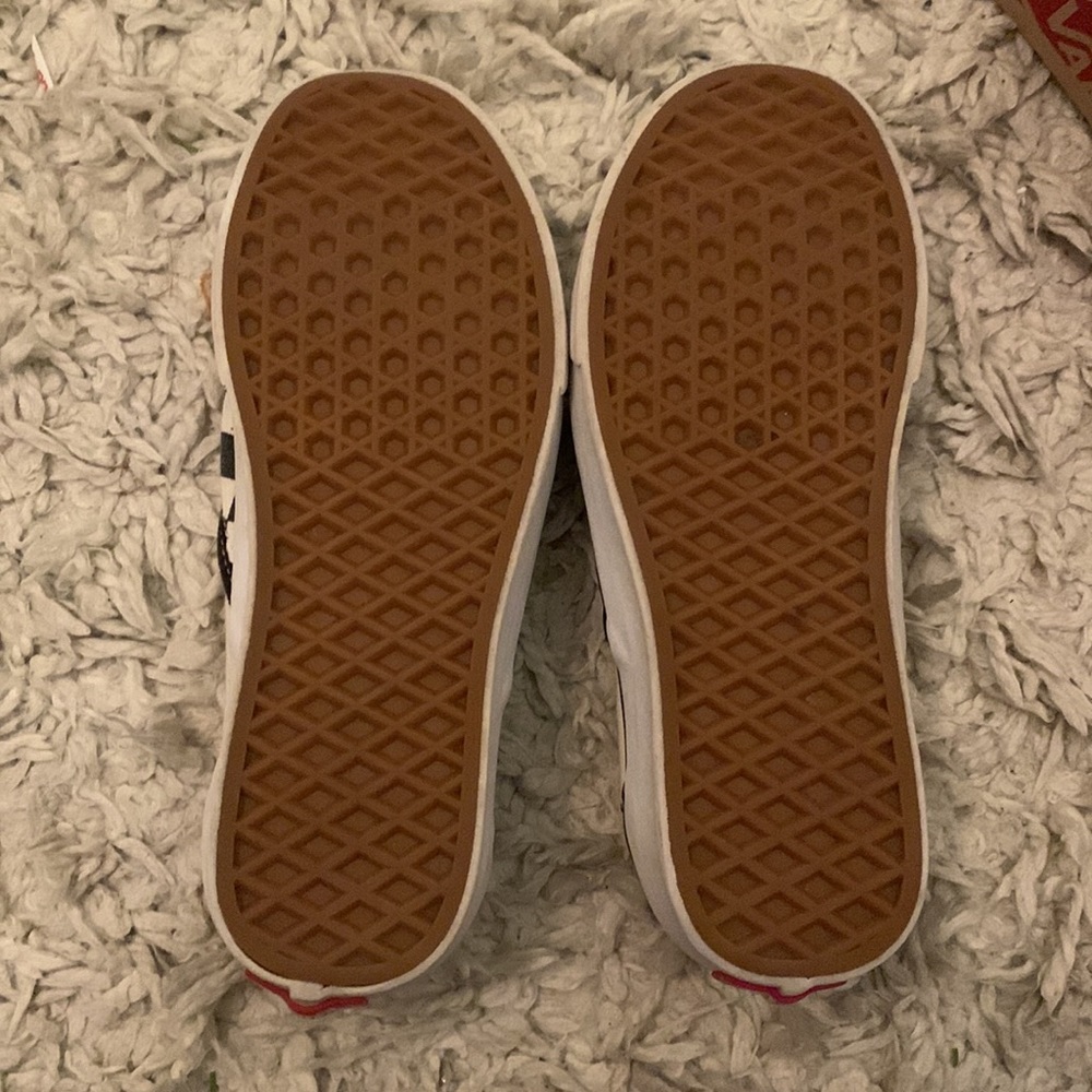 Slip On Checkered Vans - Picture 3 of 5